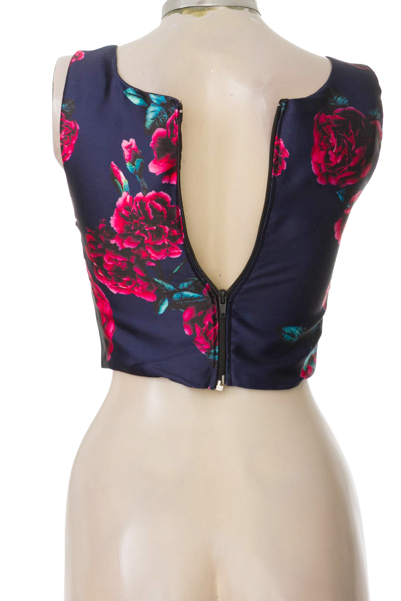 Top / Camiseta color Azul - Banana