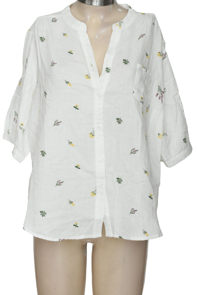 Blusa color Blanco - Closeando