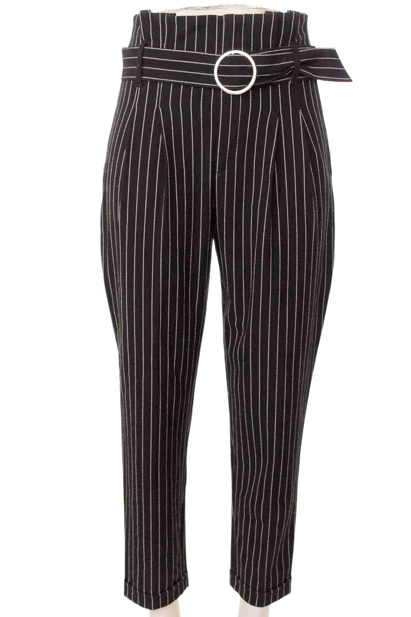 Pantalones color Negro - Bershka