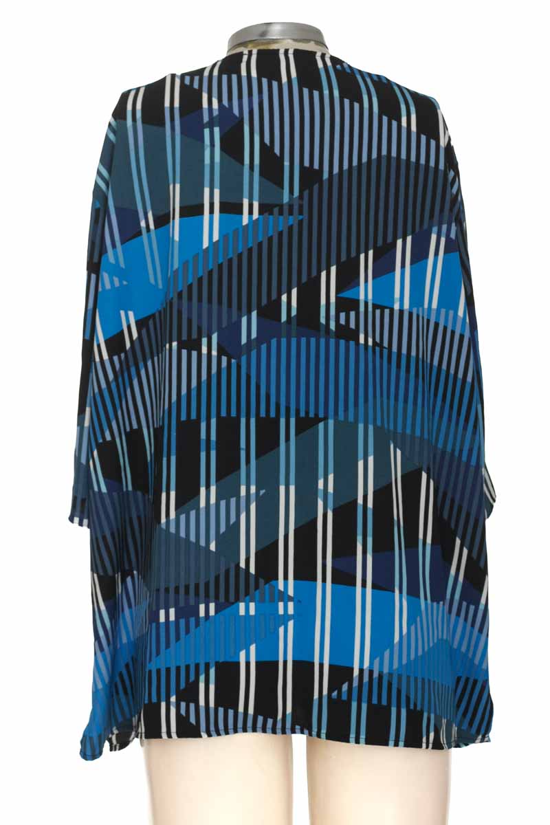 Top / Camiseta color Azul - Rebel