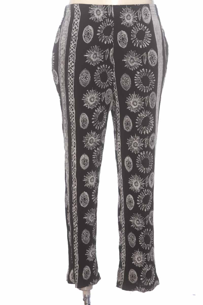 Pantalones color Negro - Betsy Miller