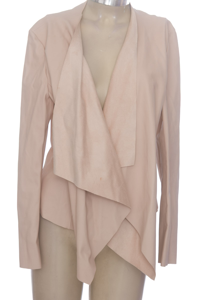 Chaqueta / Abrigo color Rosado - Zara