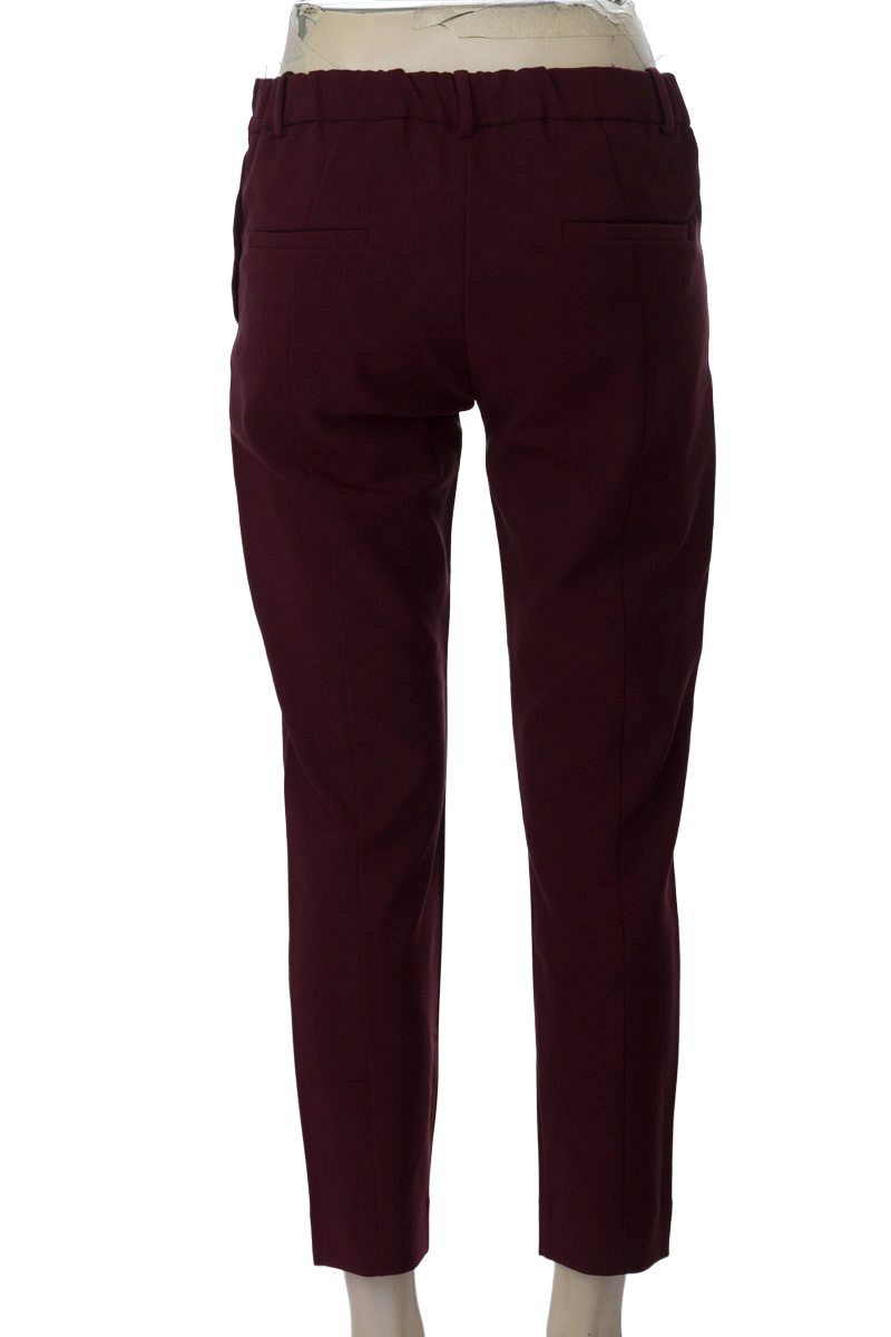 Pantalones color Vinotinto - MNG