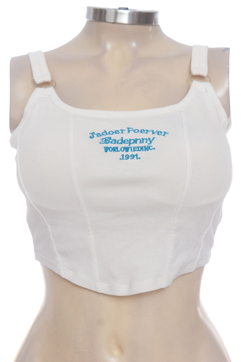 Top / Camiseta color Blanco - Closeando