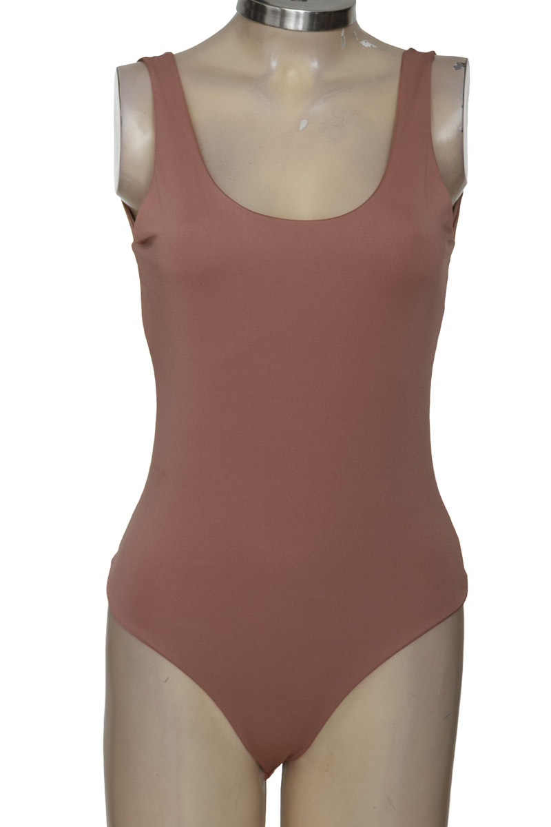 Top / Camiseta color Rosado - Closeando