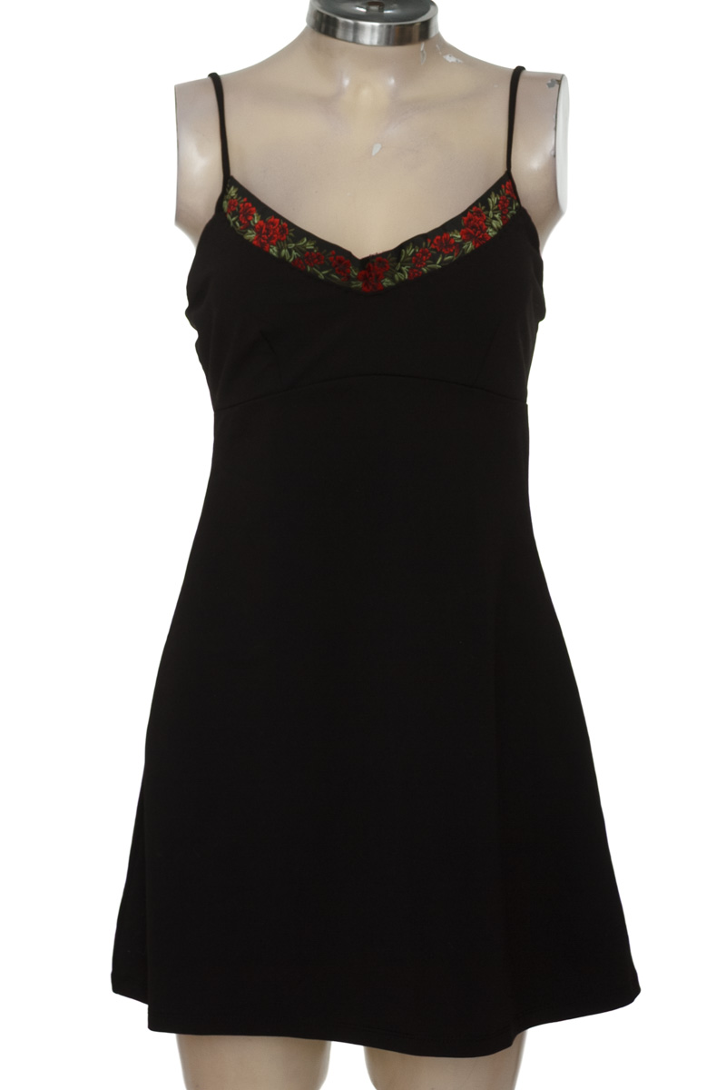 Vestido / Enterizo color Negro - Bershka