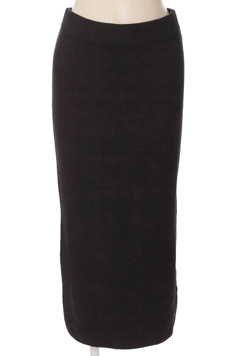 Falda color Negro - Closeando