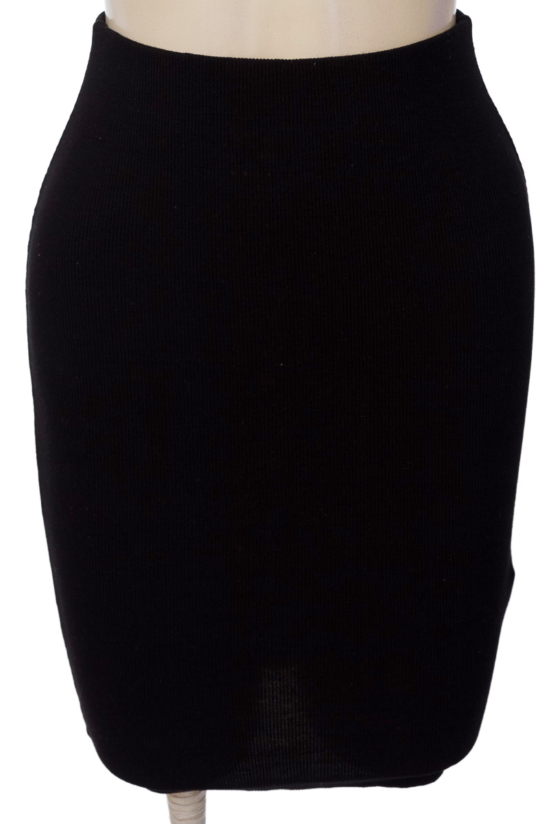 Falda color Negro - Koaj