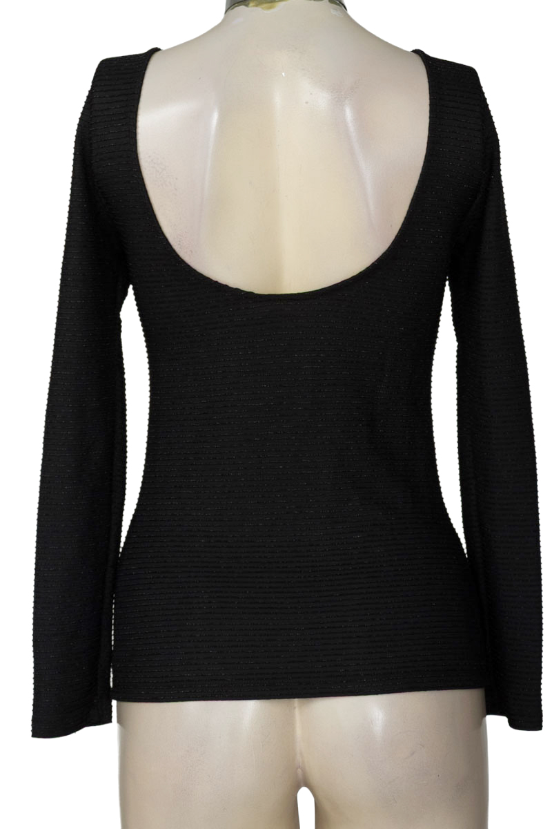 Top / Camiseta color Negro - NAF NAF