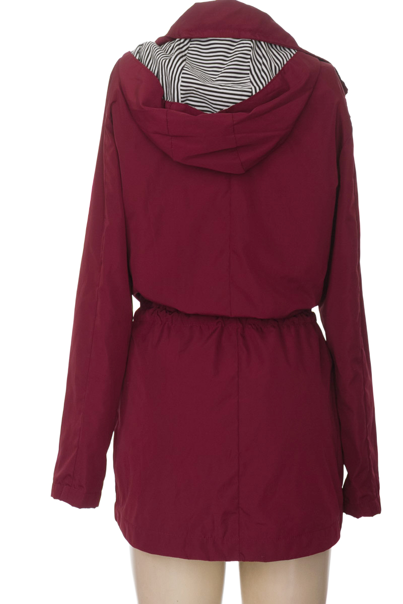 Chaqueta / Abrigo color Vinotinto - Vientu