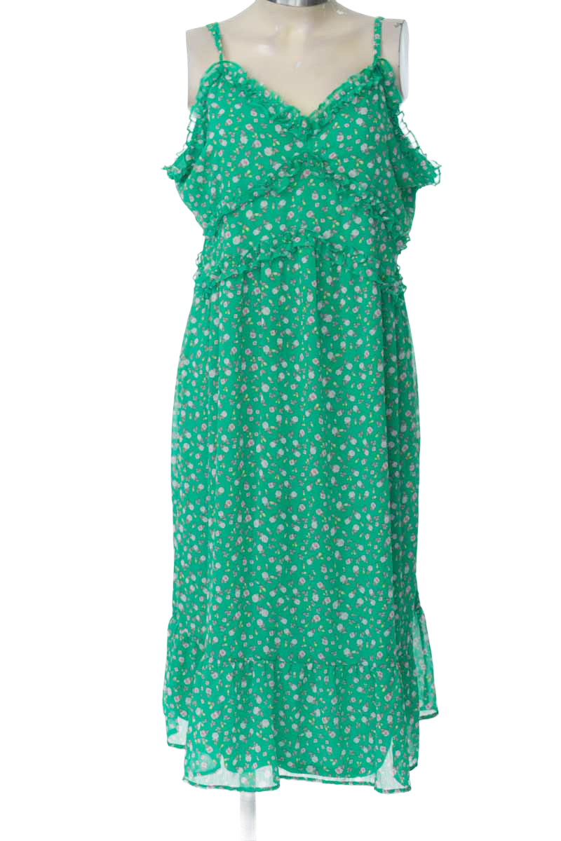 Vestido / Enterizo color Verde - No boundaries