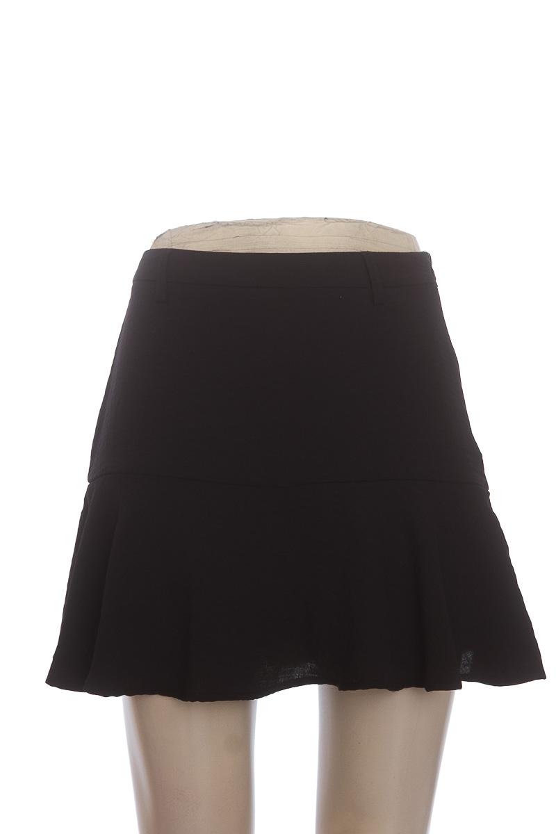 Falda color Negro - Stradivarius