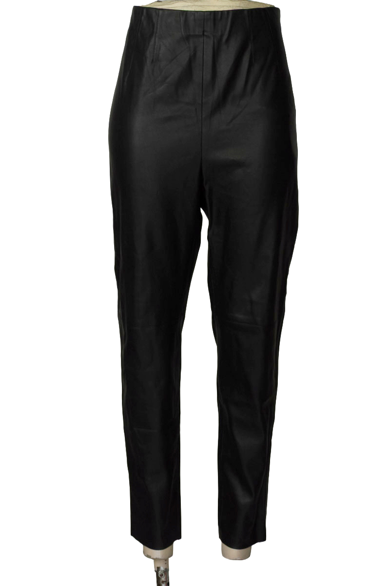 Pantalones color Negro - Zara