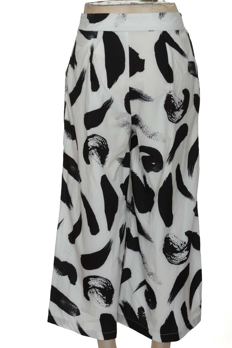 Pantalones color Blanco - Closeando