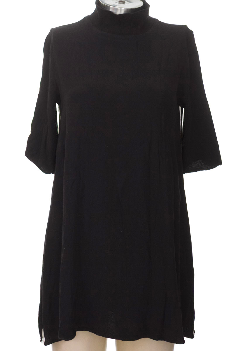 Vestido / Enterizo color Negro - Zara