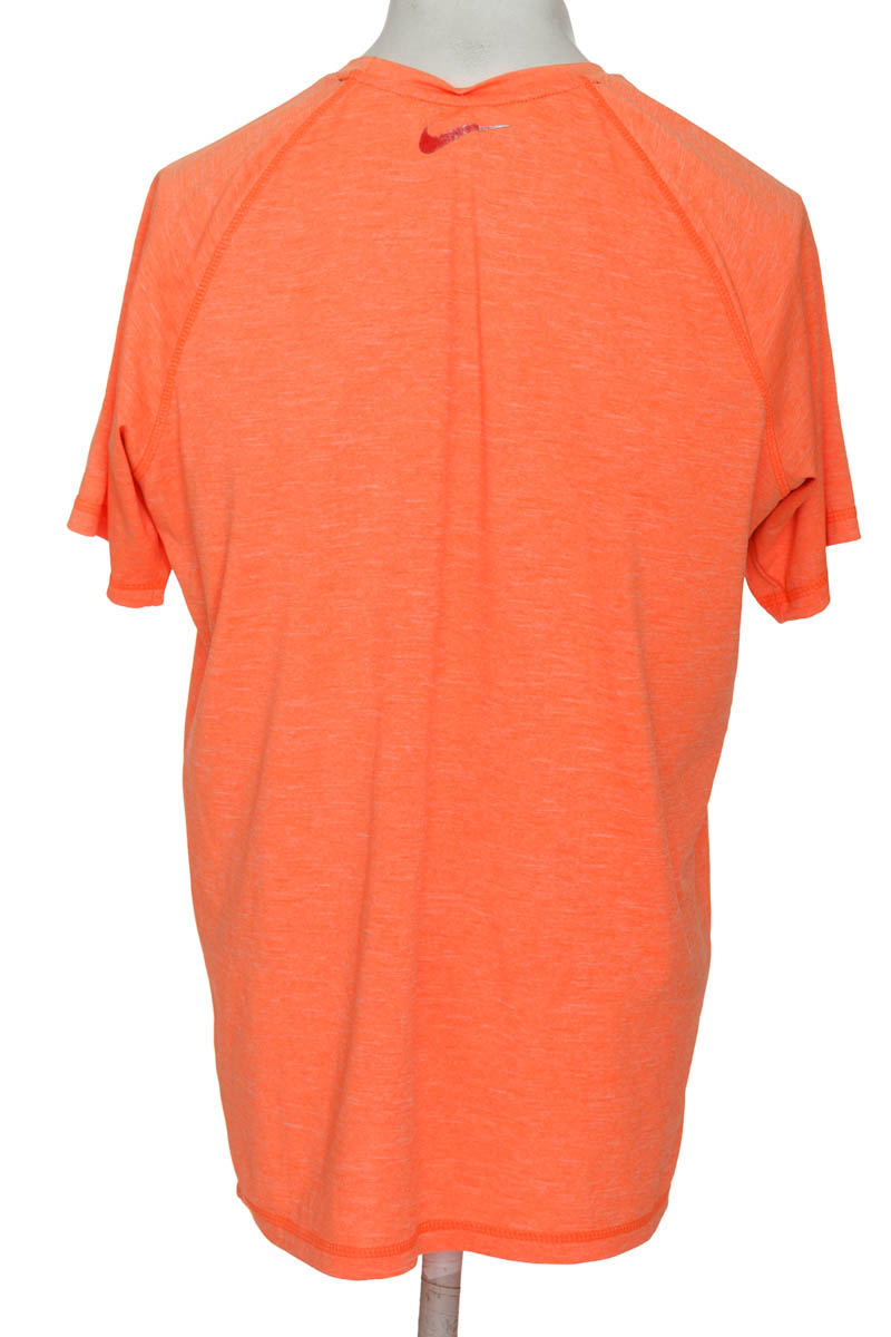 Ropa Deportiva color Naranja - Nike