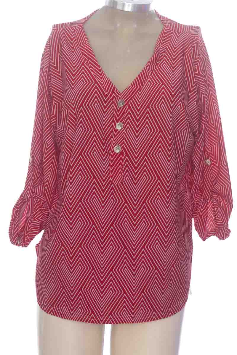 Blusa color Rojo - Closeando