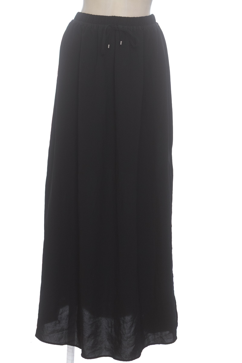 Falda color Negro - Zara