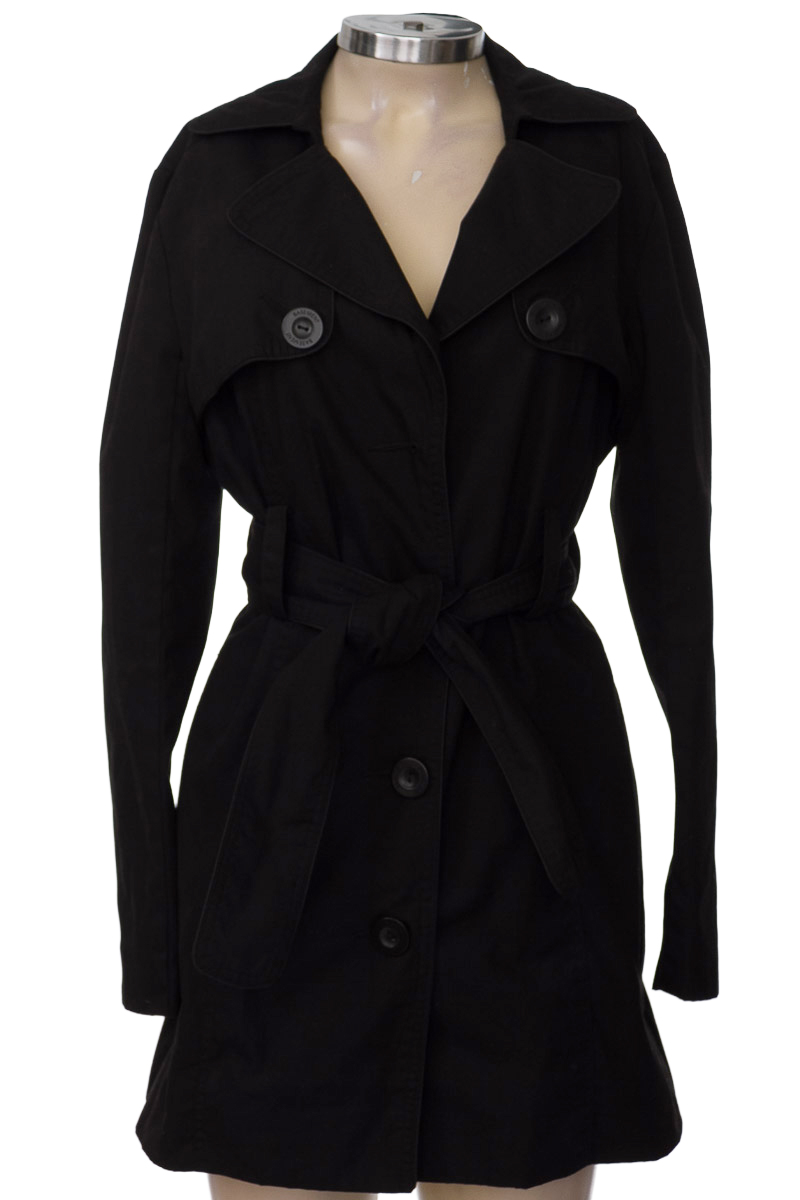 Chaqueta / Abrigo color Negro - Basement