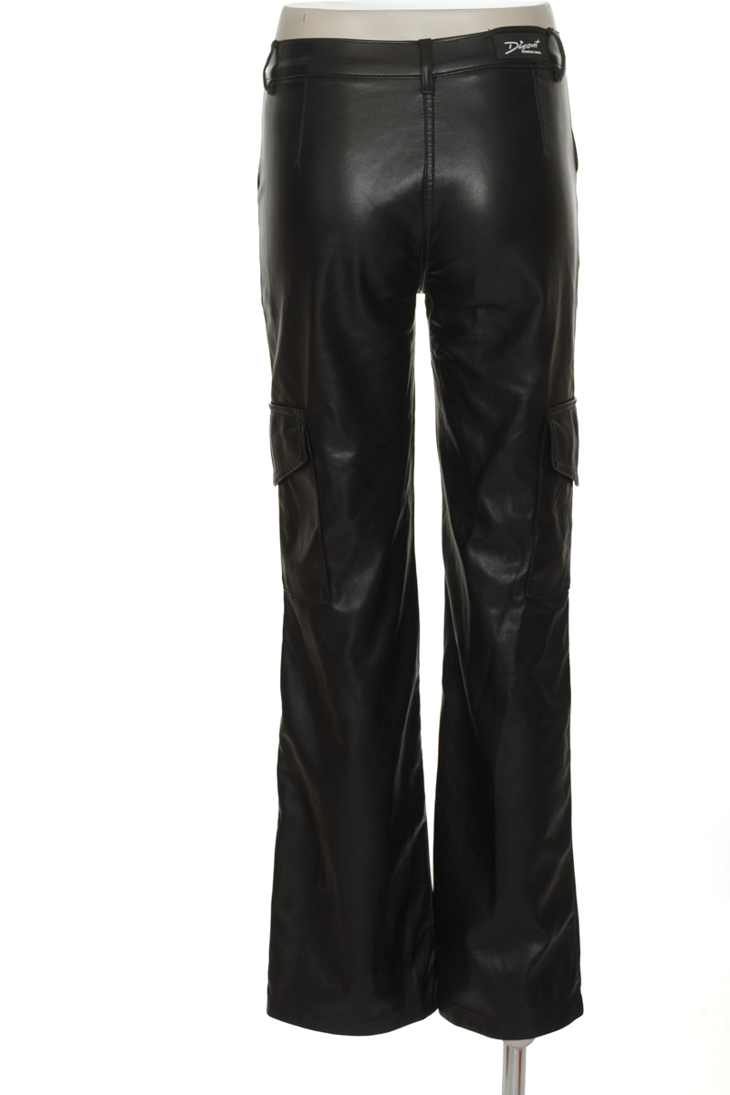 Pantalones color Negro - Closeando