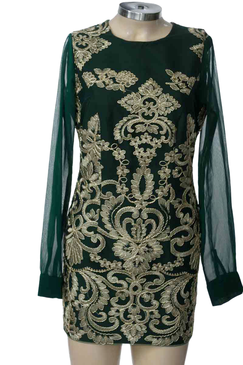 Vestido / Enterizo color Verde - Closeando