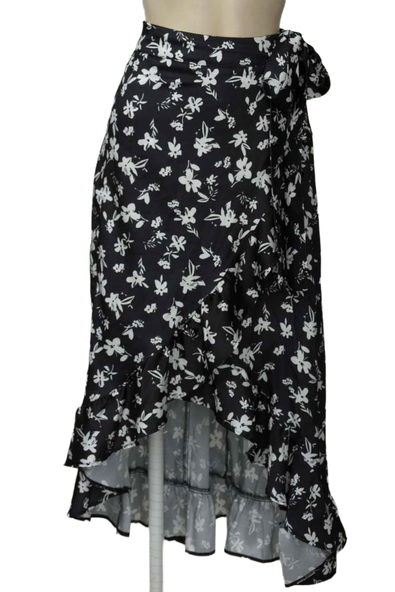 Falda color Negro - Basement