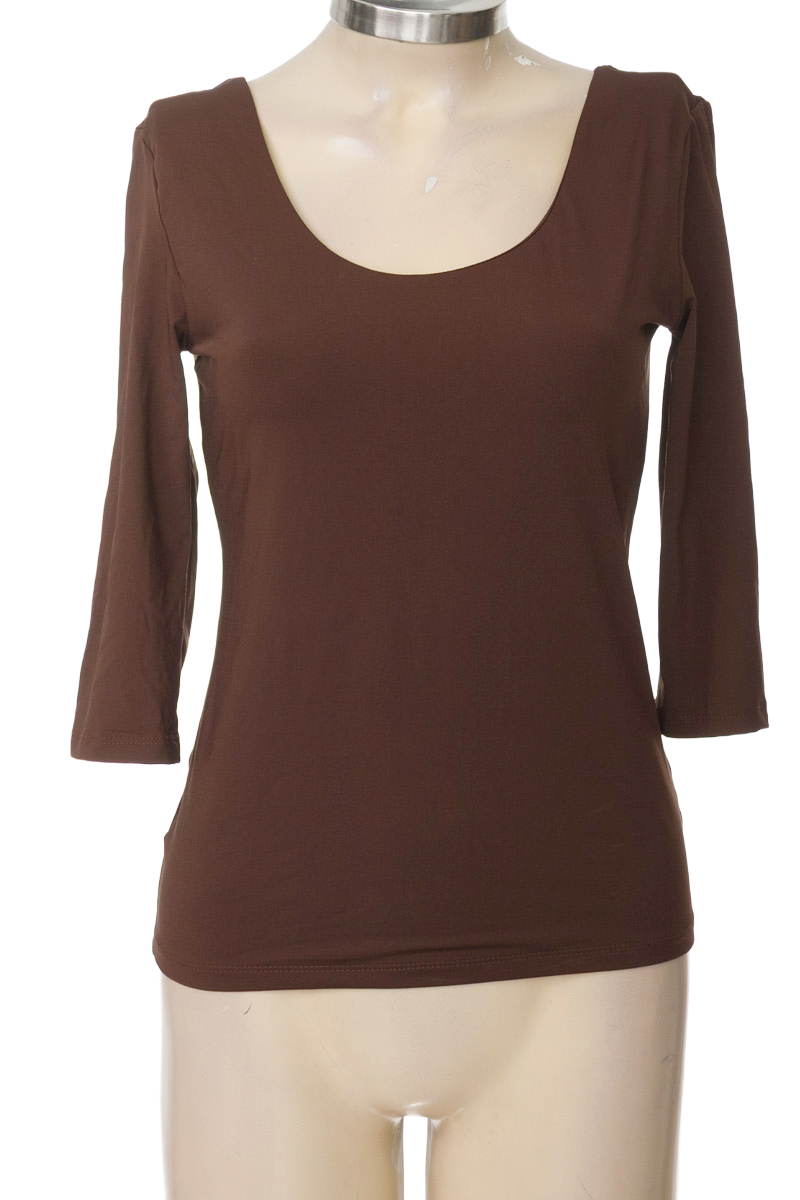 Top / Camiseta color Café - PATPRIMO