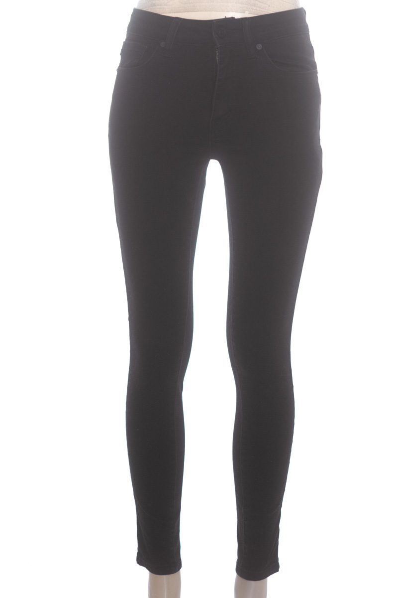 Pantalones color Negro - Kancan