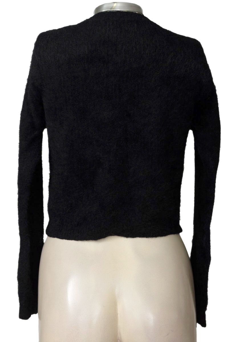 Sweater color Negro - Believe