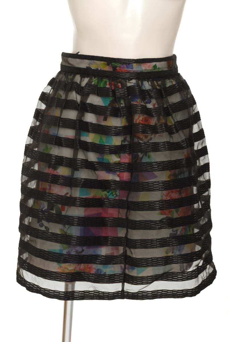 Falda color Negro - NAF NAF