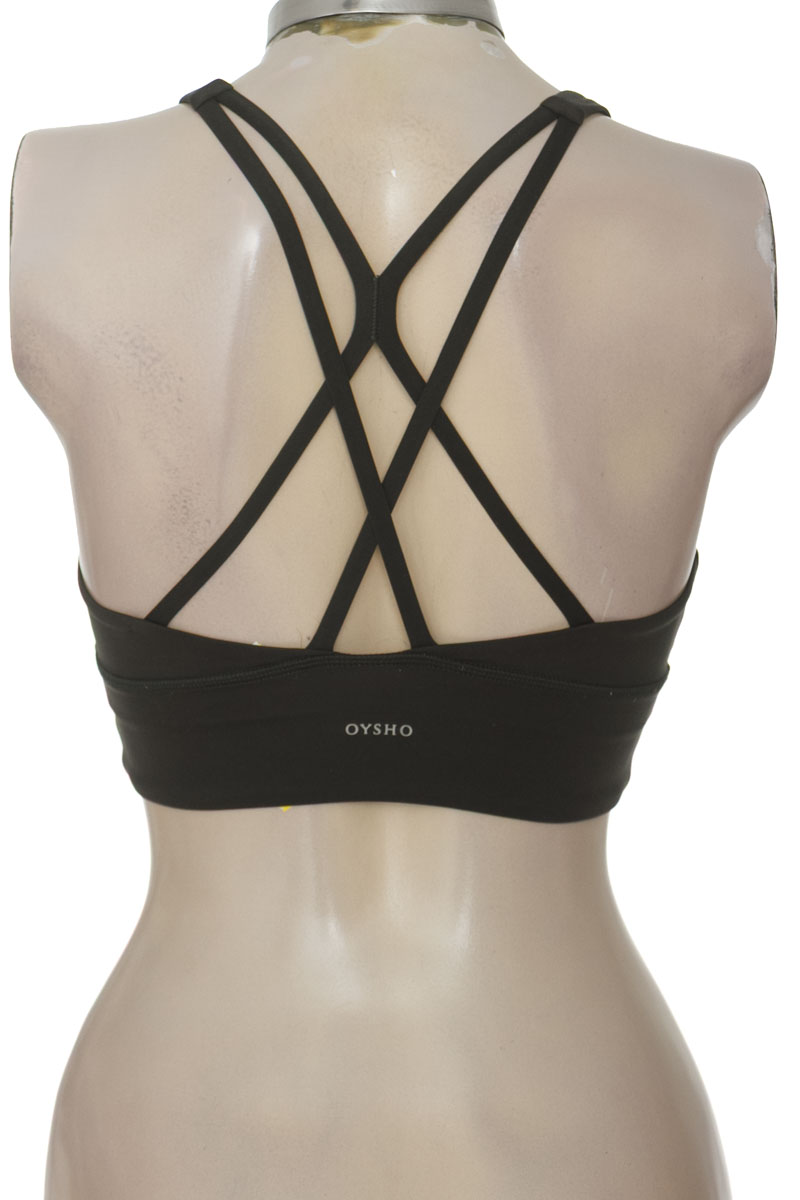 Ropa Deportiva / Salida de Baño color Verde - Oysho 