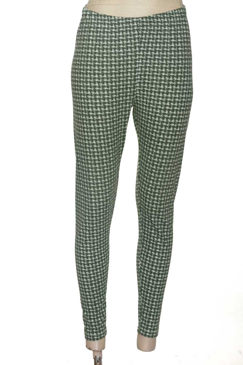 Pantalones color Verde - Closeando