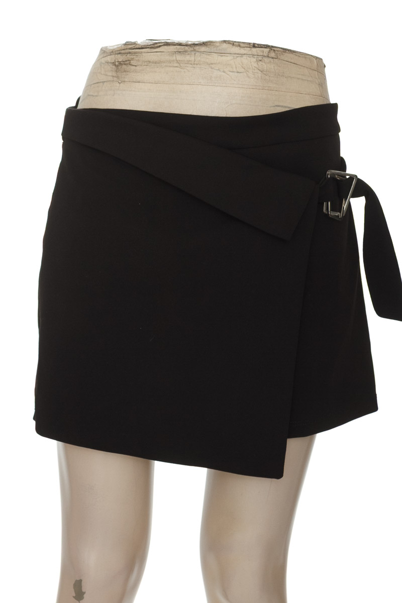 Falda color Negro - ELA