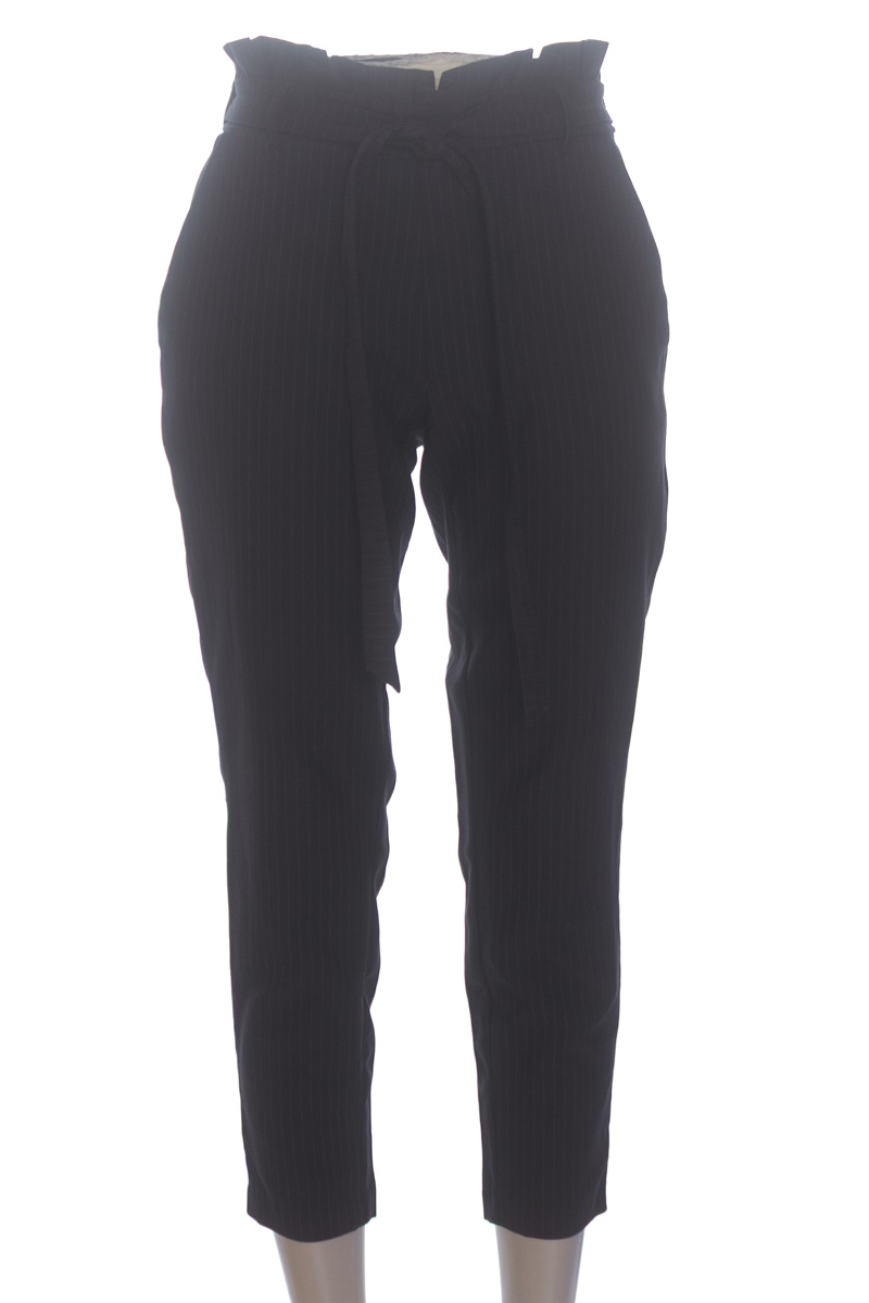 Pantalones color Negro - Koaj