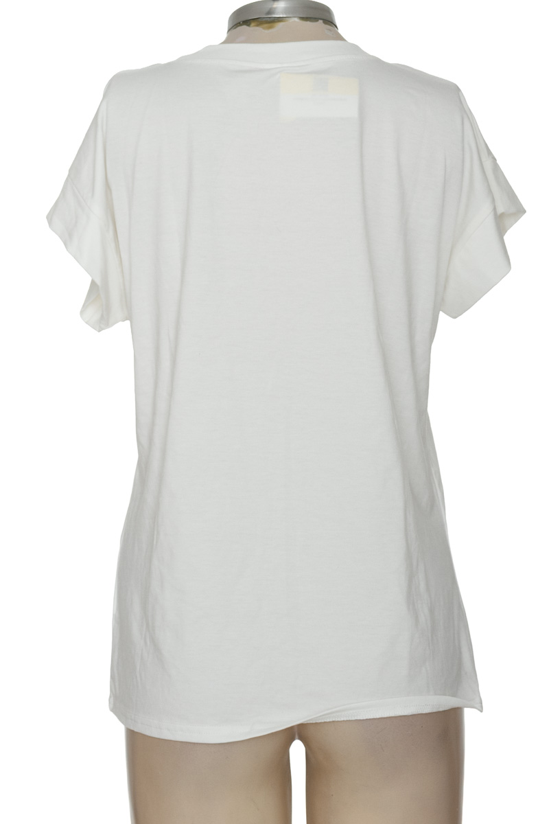 Top / Camiseta color Blanco - Closeando