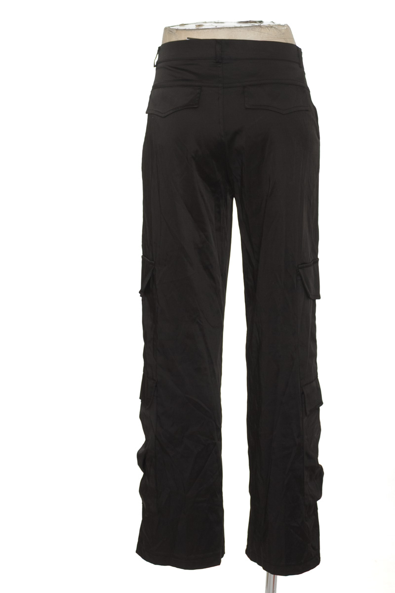 Pantalones color Negro - Quzu