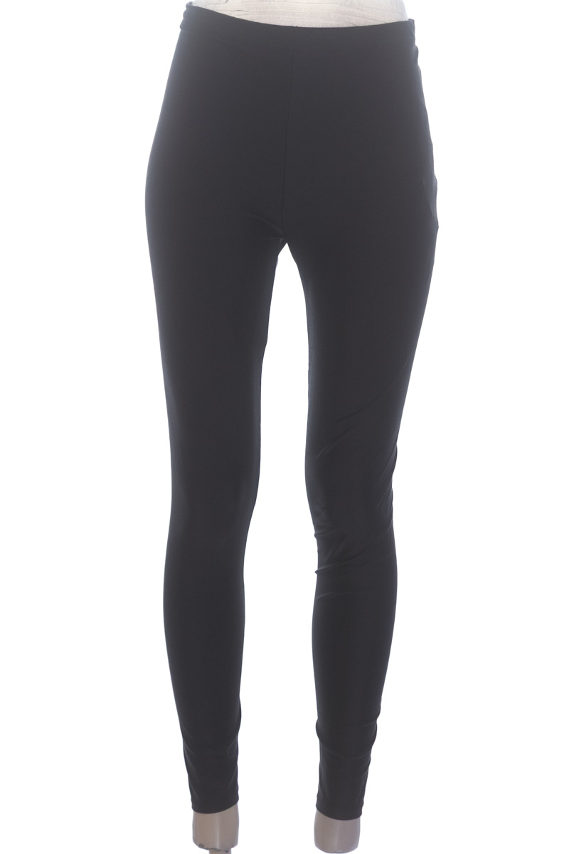 Pantalones color Negro - Bershka