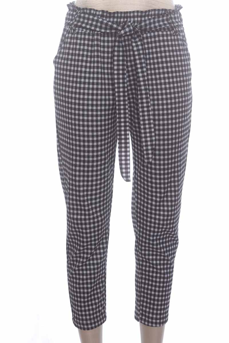 Pantalones color Negro - Closeando