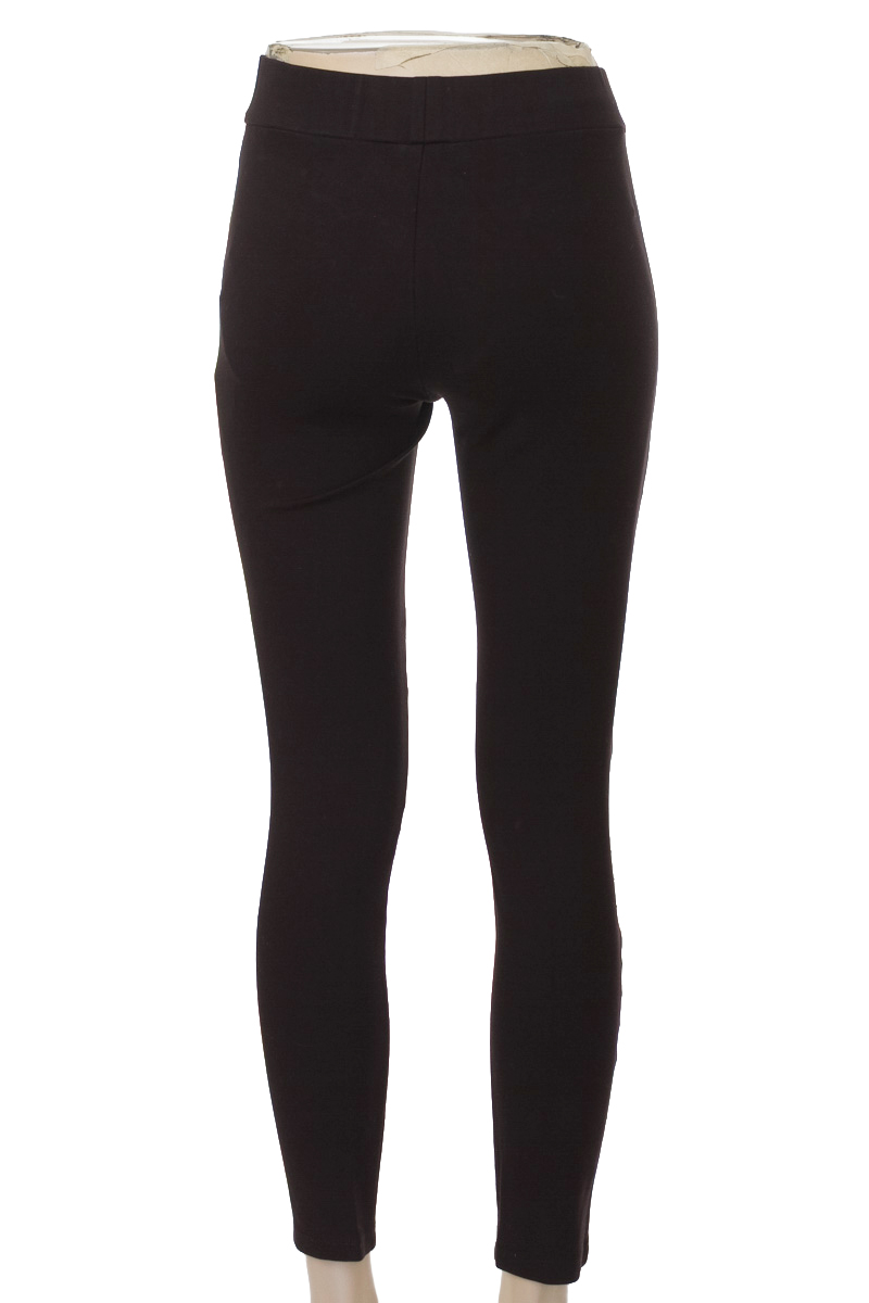 Pantalones color Negro - Basement