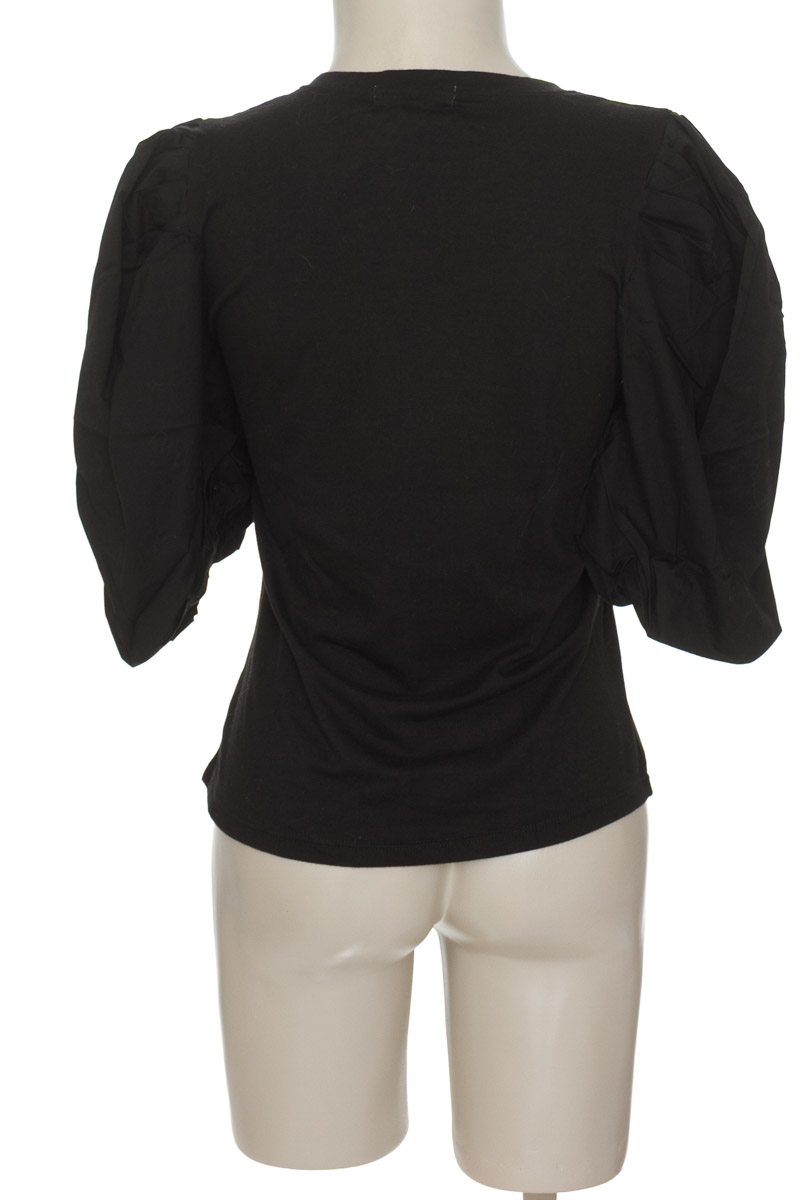 Blusa color Negro - Amara
