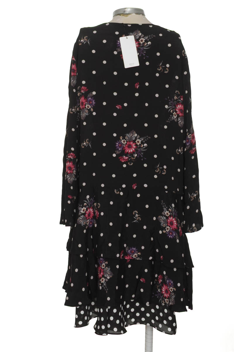 Vestido / Enterizo color Negro - MNG