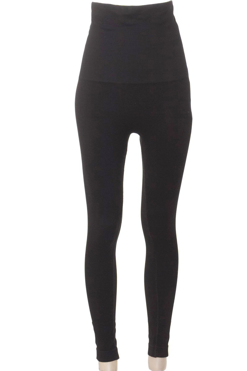 Ropa Deportiva / Salida de Baño color Negro - Leonisa