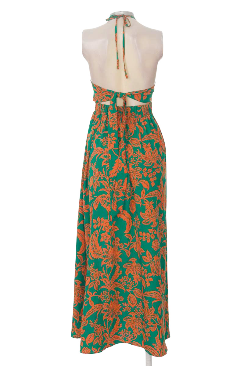 Vestido / Enterizo color Verde - Closeando