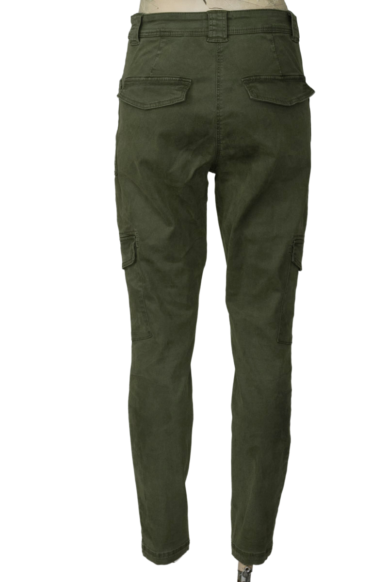 Pantalones color Verde - H&M