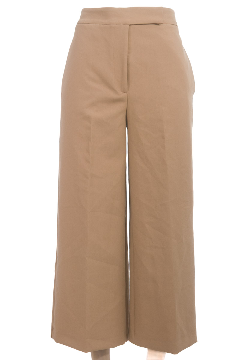 Pantalones color Beige - Zara