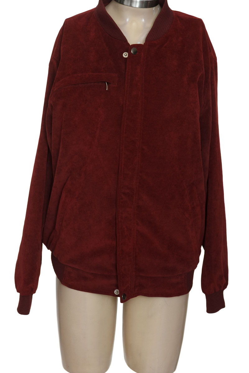 Chaqueta / Abrigo color Vinotinto - Closeando