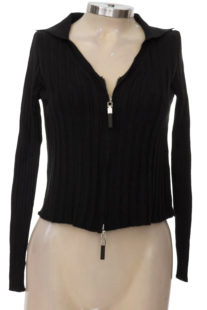 Sweater color Negro - Dokdo K