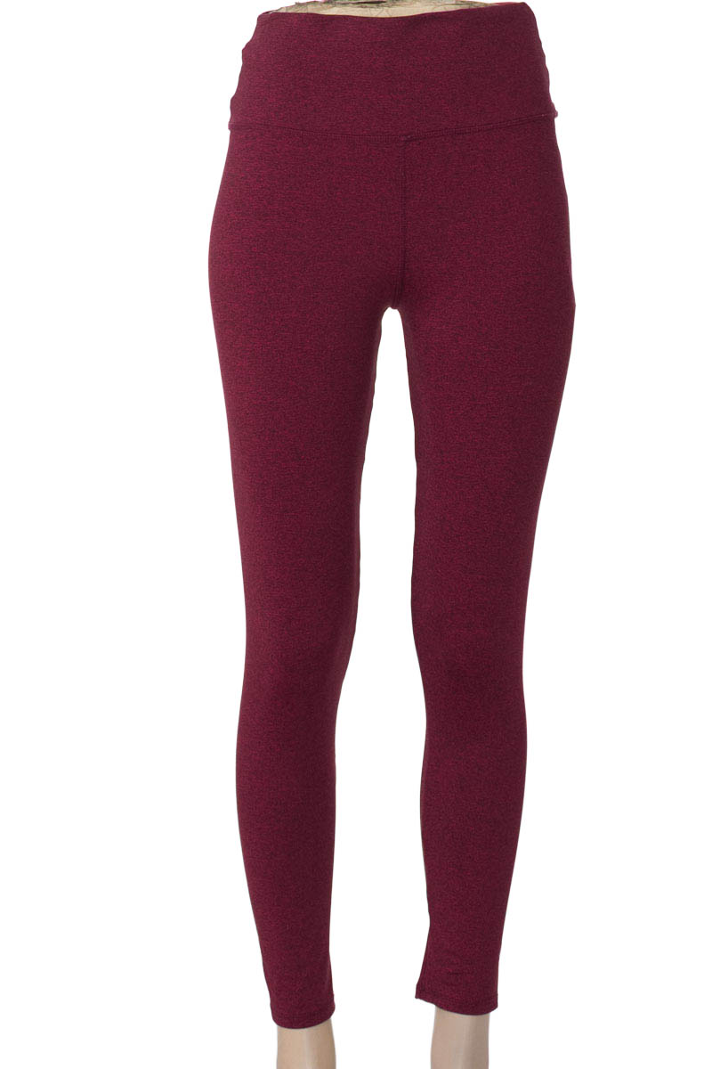 Ropa Deportiva / Salida de Baño color Vinotinto - Bronzini