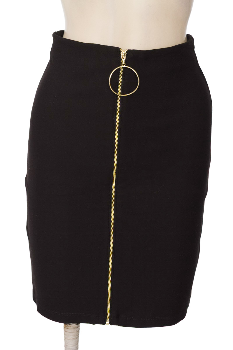 Falda color Negro - Studio F