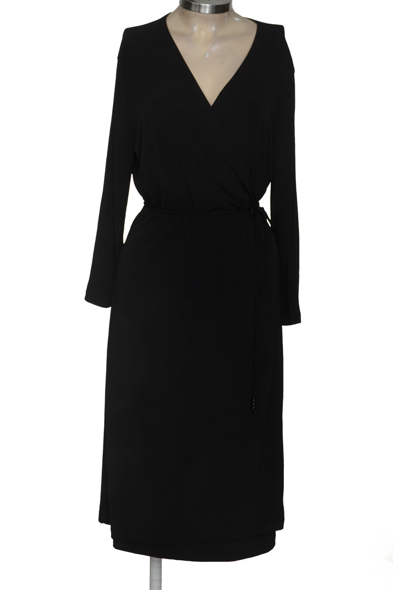 Vestido / Enterizo color Negro - Apostrophe